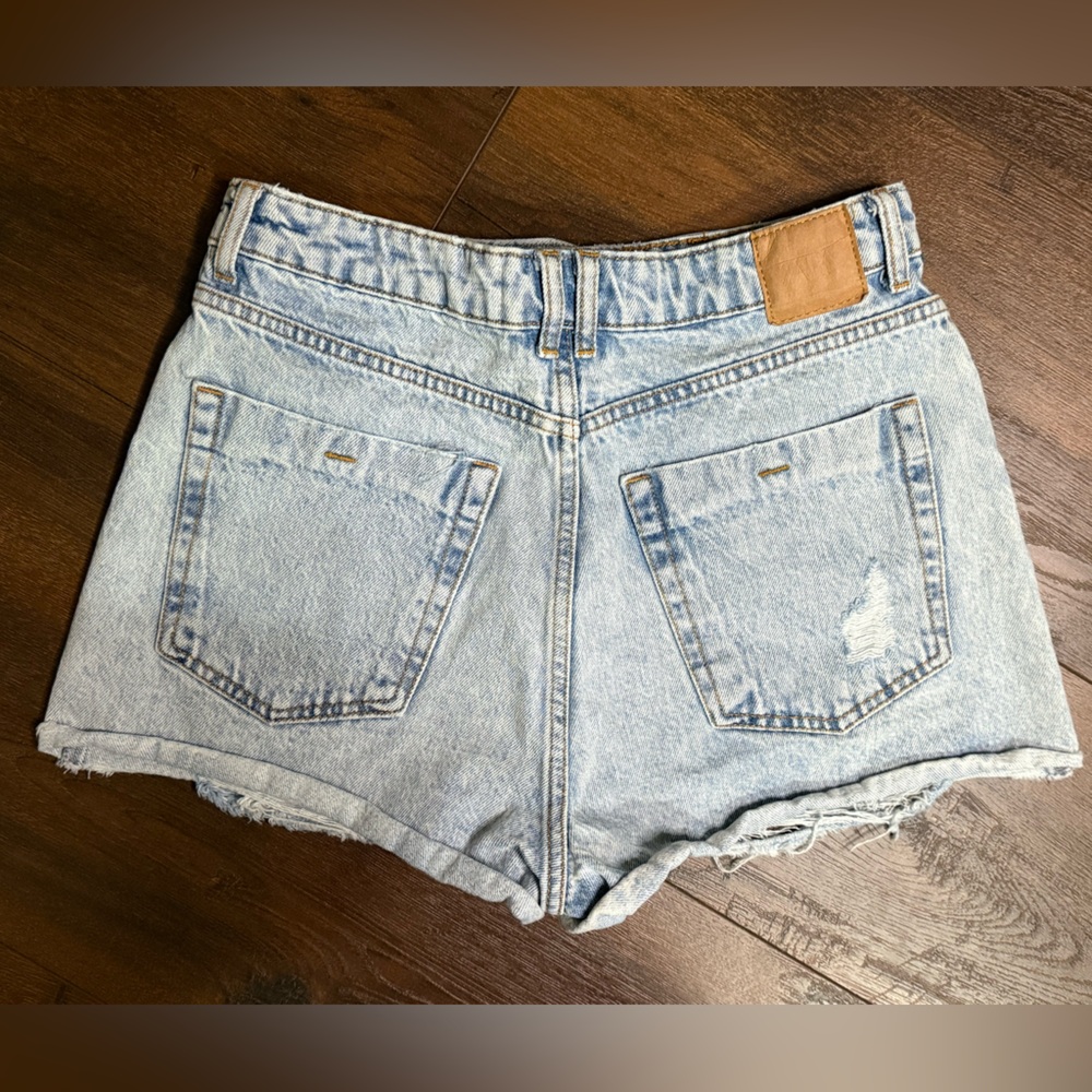 Zara Light Blue Distressed Jean Shorts - Picture 2 of 4